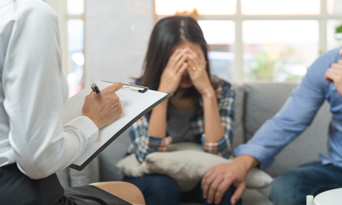 ตรวจโรคซึมเศร้า การรักษาและวิธีดูแล