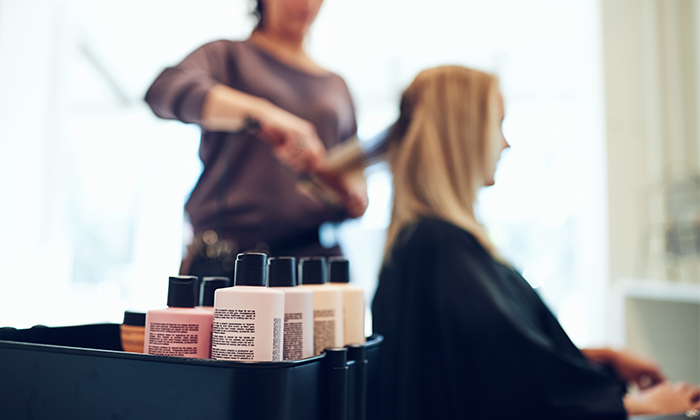 น้ำยายืดผม ข้อดีและข้อควรระวังต่อสุขภาพ