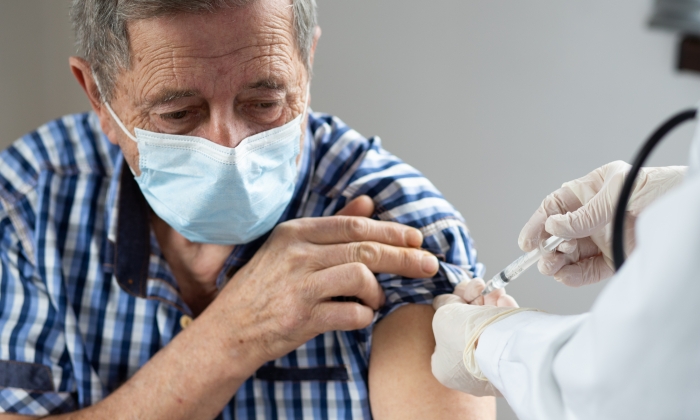 วัคซีนไข้หวัดใหญ่ ควรฉีดไหม เพราะอะไร