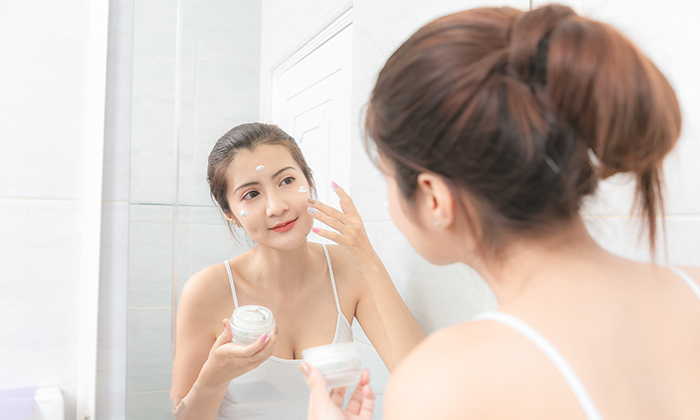 มอยเจอร์ไรเซอร์ ทาตอนไหน จึงจะช่วยบำรุงผิว และควรเลือกอย่างไร