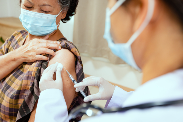 ภูมิคุ้มกันสำเร็จรูป 'LAAB' เสริมภูมิประชากรกลุ่มเสี่ยง ป้องกันได้ 83%