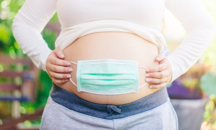 คนท้องติดโควิด มีความเสี่ยงอย่างไรบ้าง