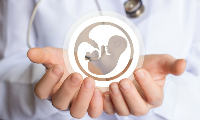 เด็กคลอดก่อนกำหนด เกิดจากอะไร และป้องกันได้อย่างไร