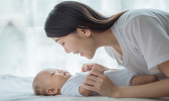 ผ้าอ้อมเด็กแรกเกิด เลือกแบบไหนดี และวิธีป้องกันผื่นผ้าอ้อม