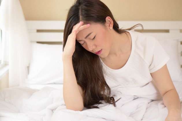 วิธี ลดอาการปวดหัว ประจำเดือน ด้วยตัวเอง