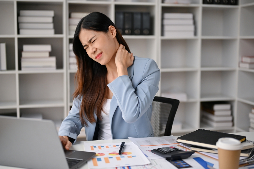 Office Syndrome คืออะไร? สาเหตุ อาการ และวิธีป้องกันออฟฟิศซินโดรม